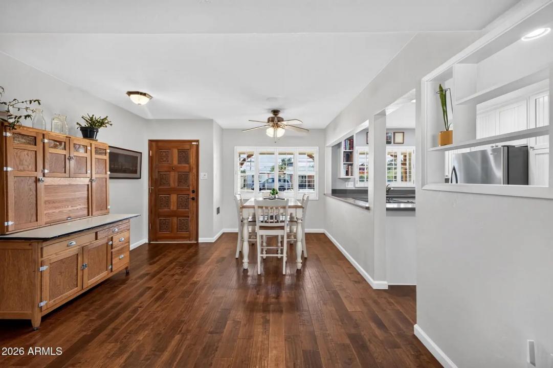 Real Estate Picture 15