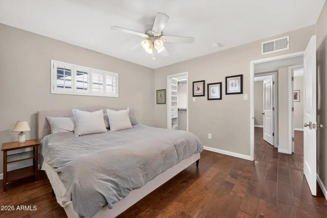 Real Estate Picture 20