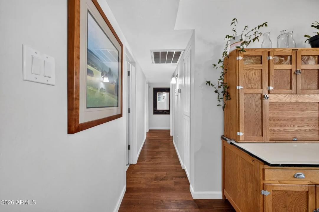 Real Estate Picture 27