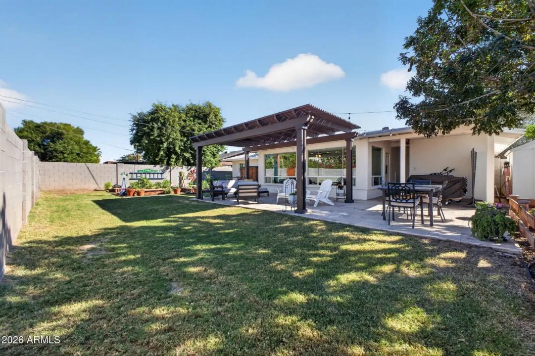 Real Estate Picture 35