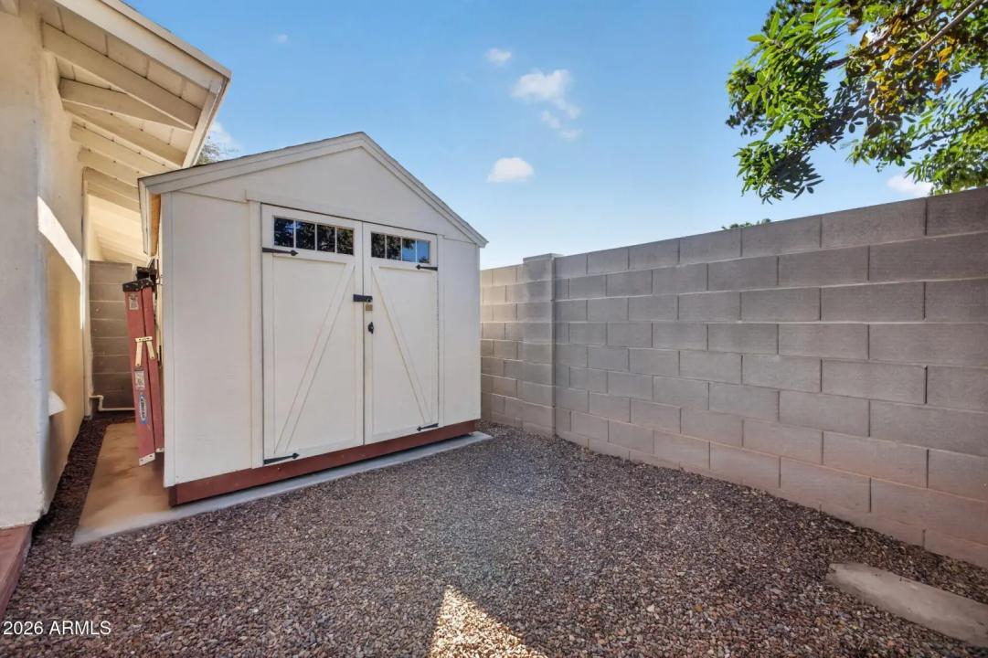 Real Estate Picture 46