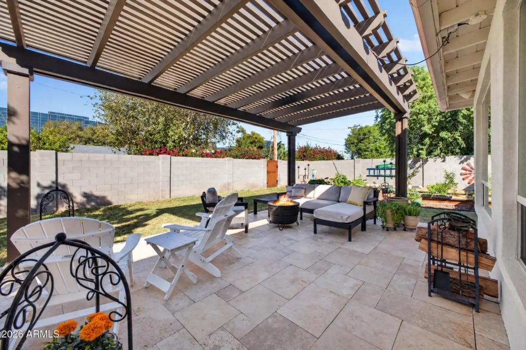 Real Estate Picture 39