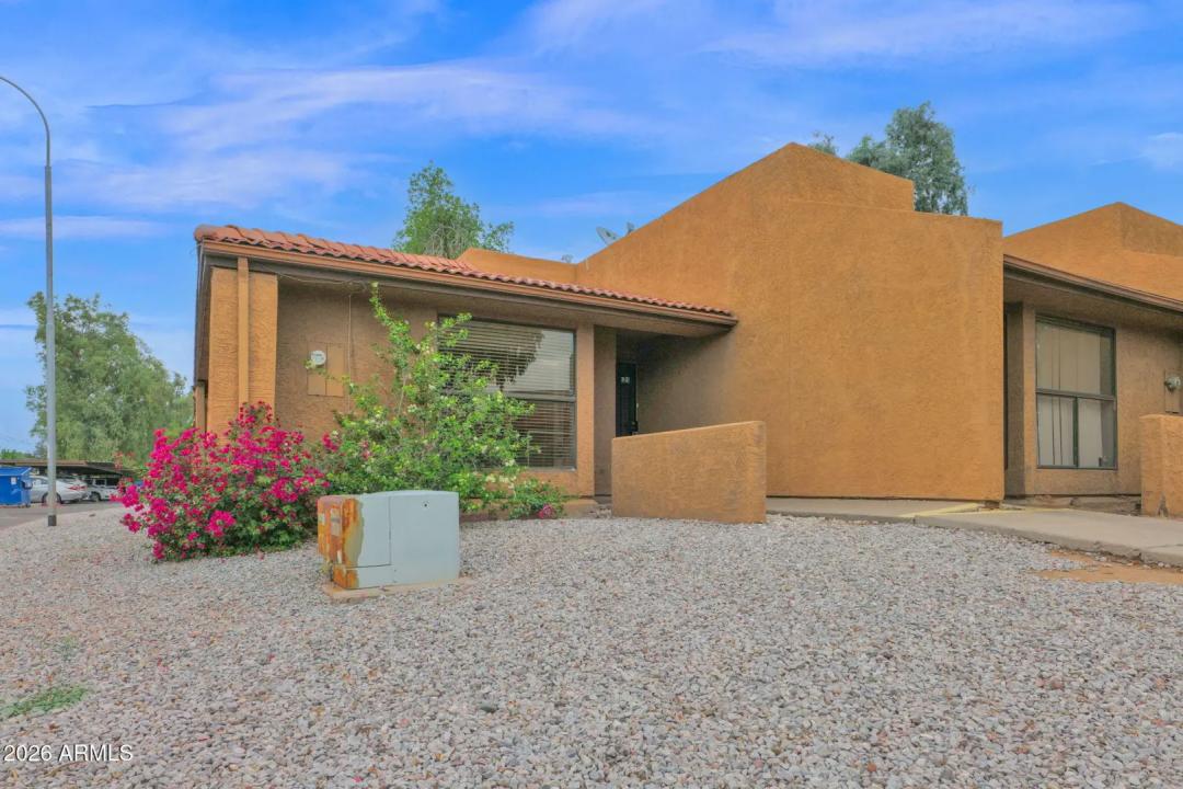 Real Estate Picture 2