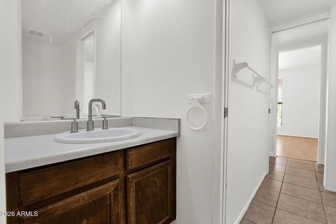 Real Estate Picture 18