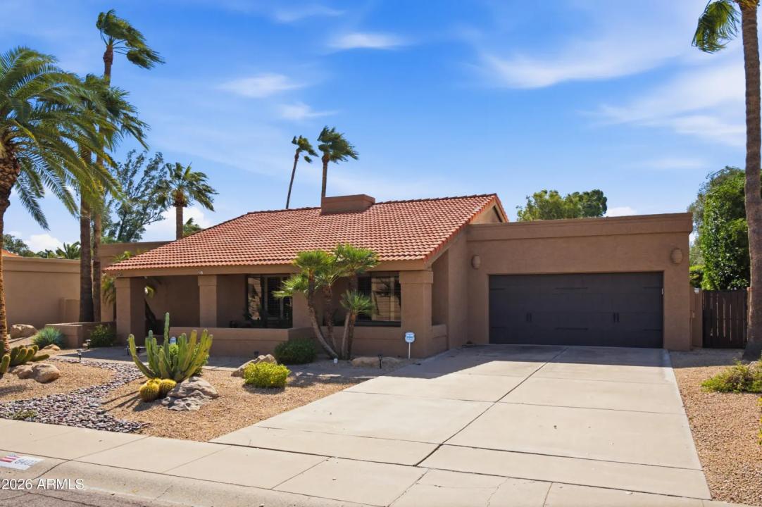 Real Estate Picture 4