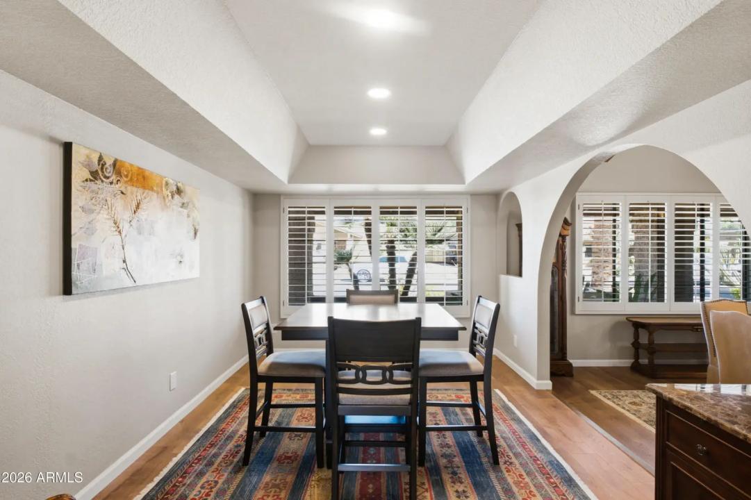 Real Estate Picture 10