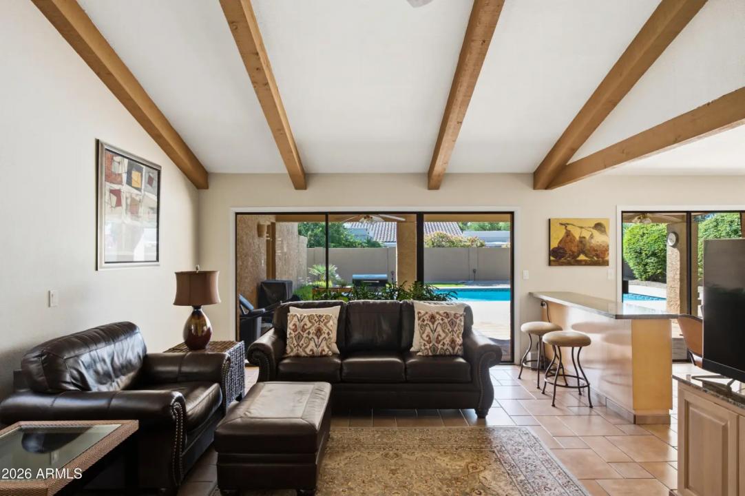 Real Estate Picture 15