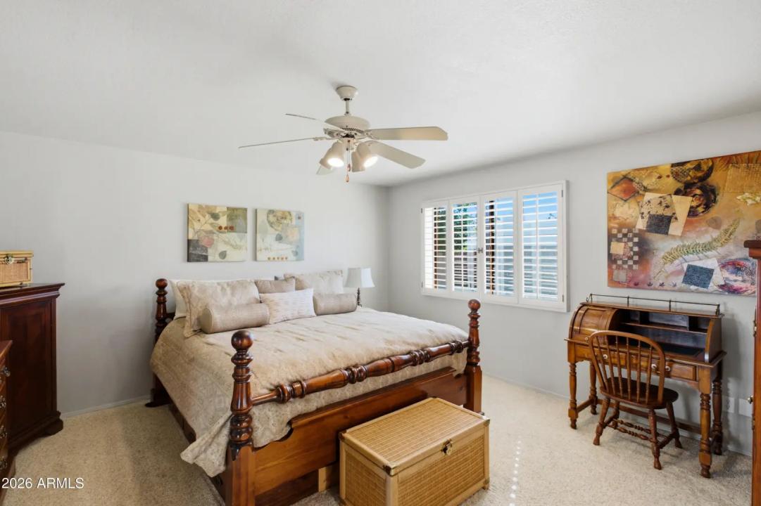 Real Estate Picture 25