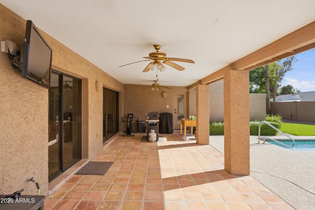 Real Estate Picture 35