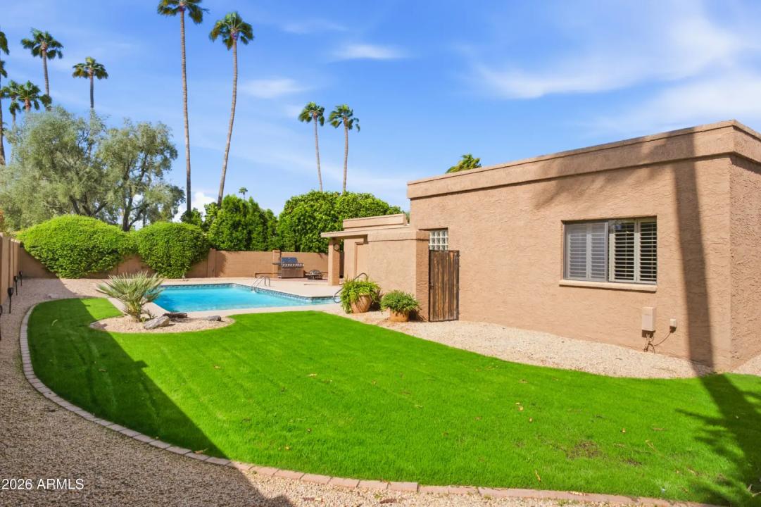 Real Estate Picture 42