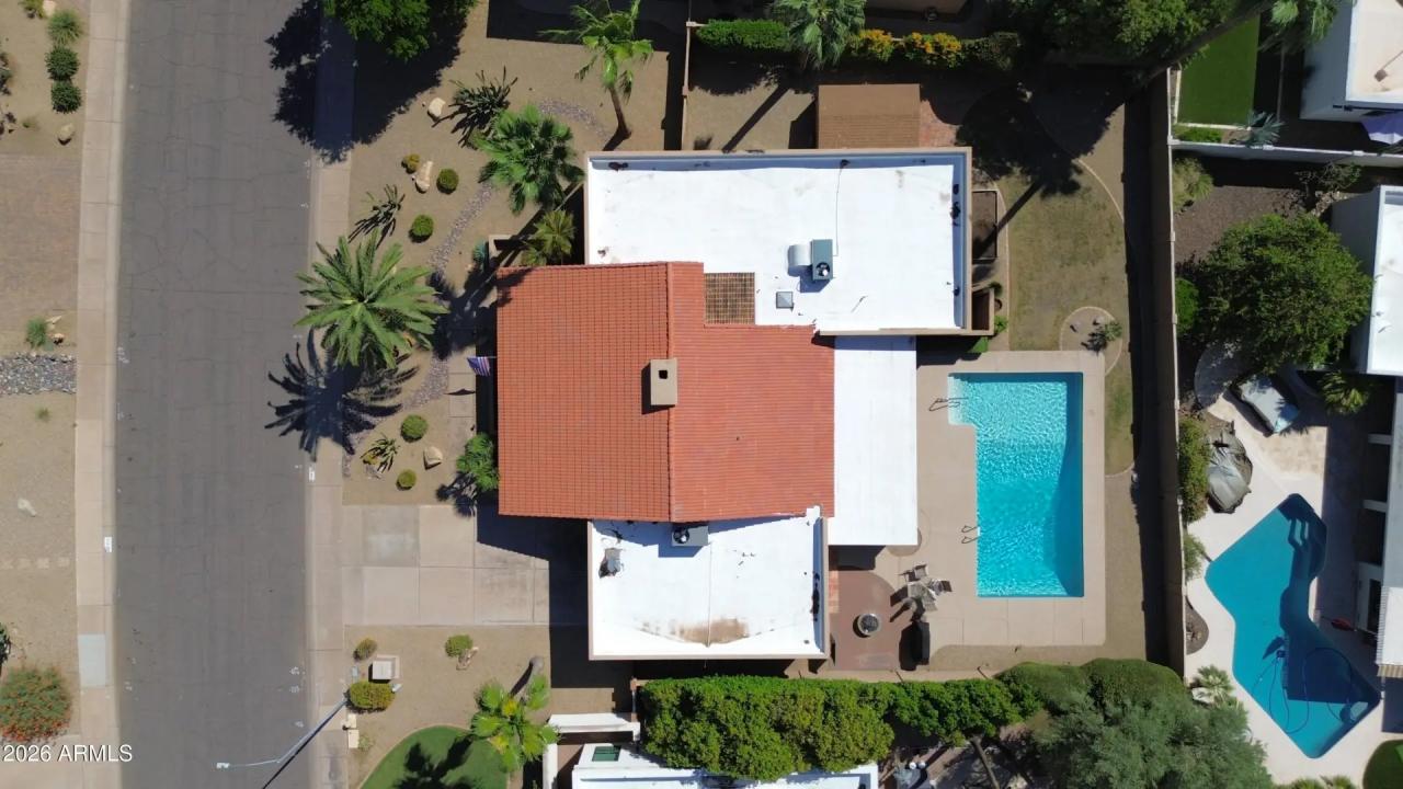 Real Estate Picture 37