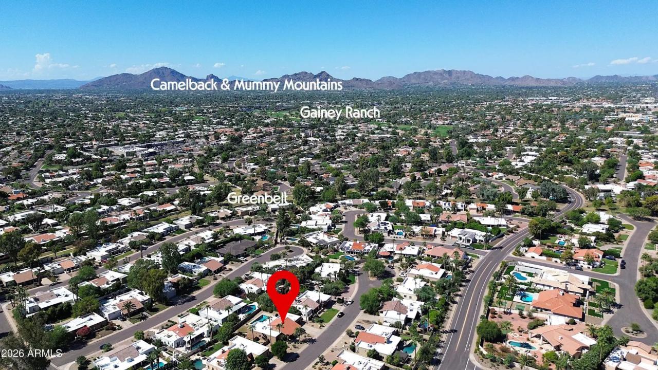 Real Estate Picture 3