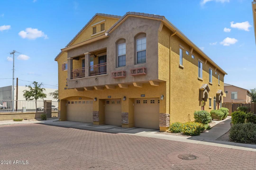 Real Estate Picture 2