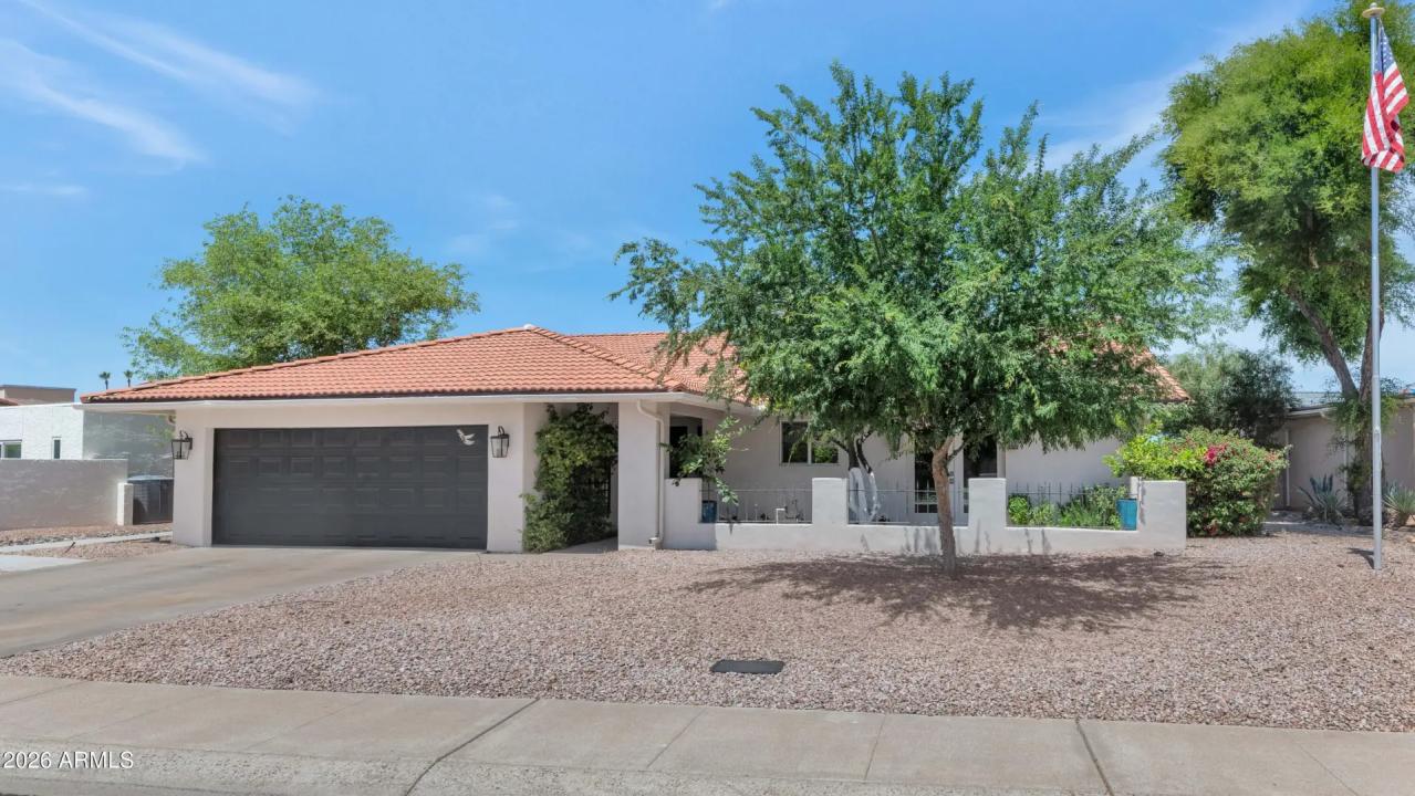 Real Estate Picture 1