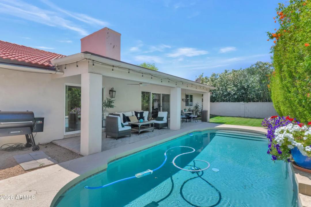Real Estate Picture 28