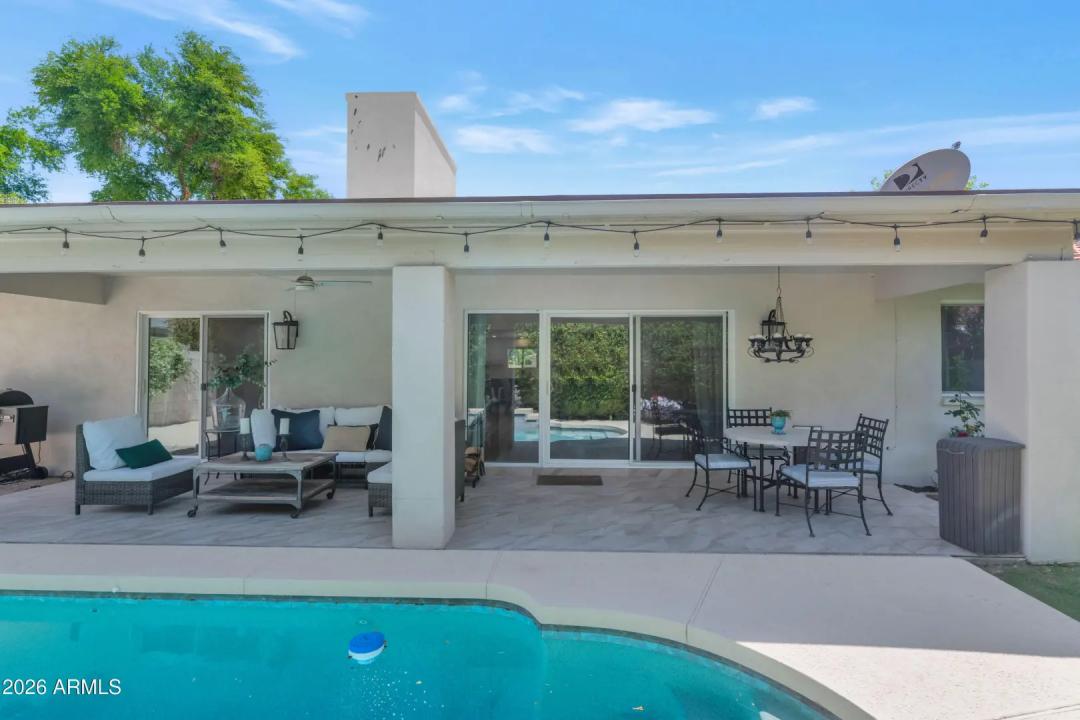 Real Estate Picture 30