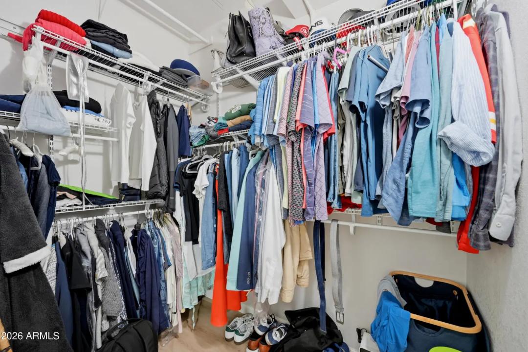 Real Estate Picture 17