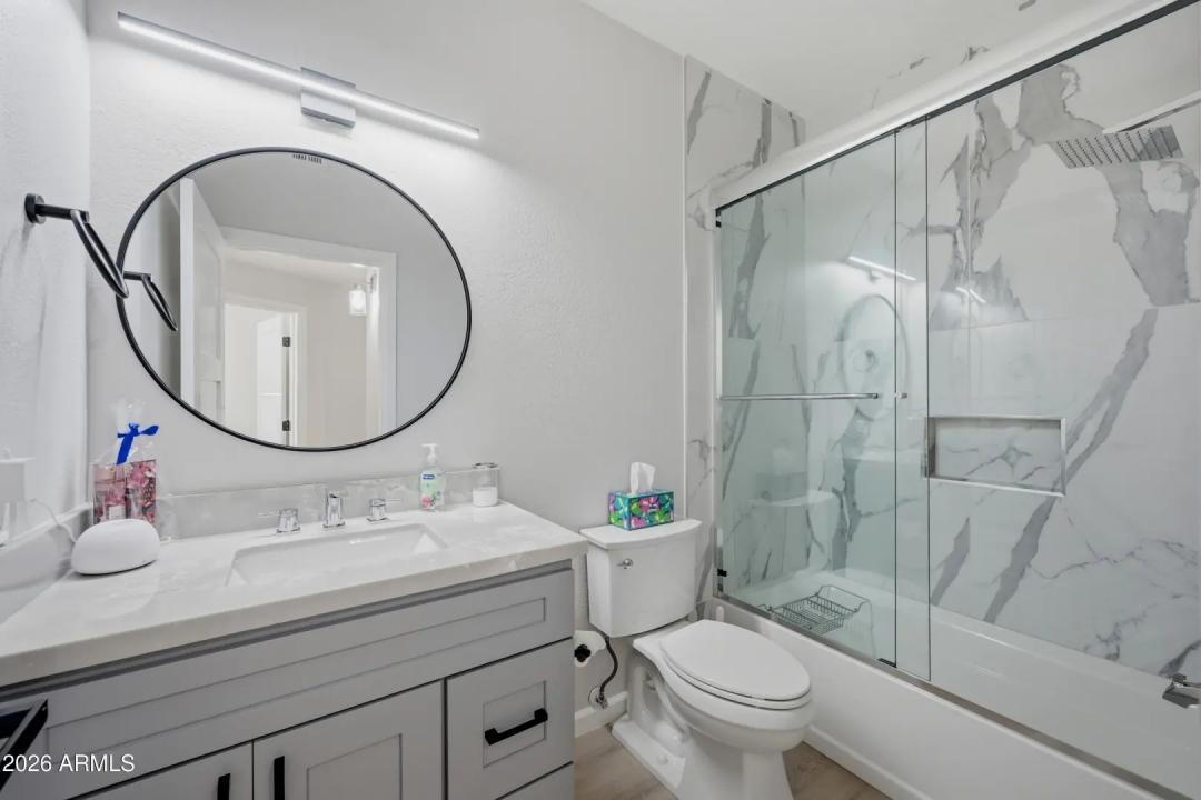 Real Estate Picture 20