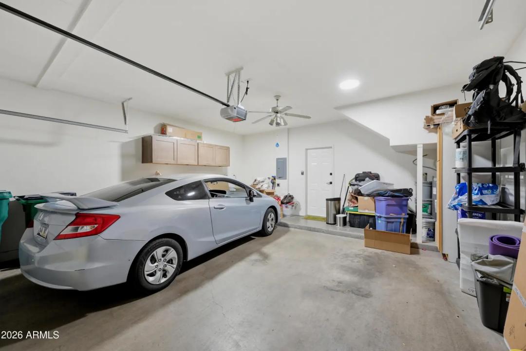 Real Estate Picture 24