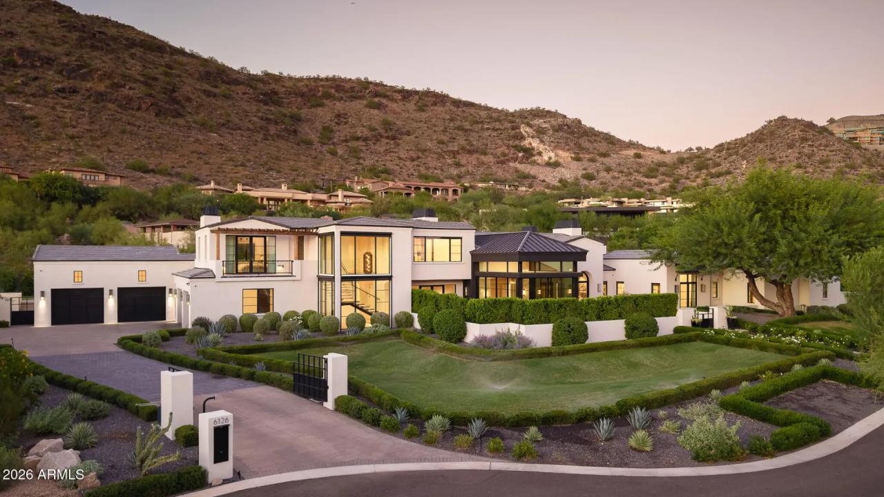 Real Estate Picture 1