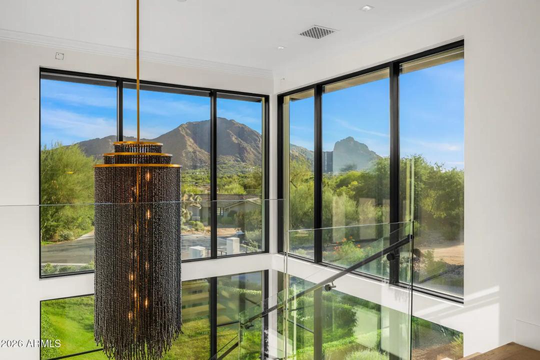 Real Estate Picture 20