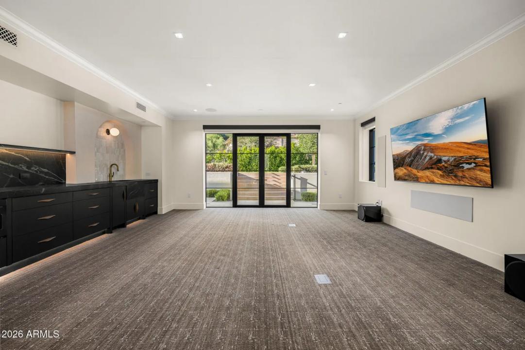 Real Estate Picture 41