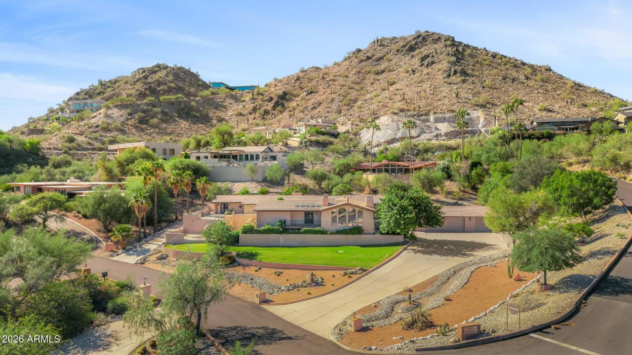 7147 N RED LEDGE Drive Paradise Valley AZ 85253