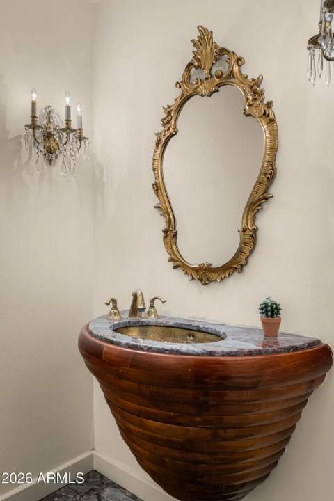 Real Estate Picture 24