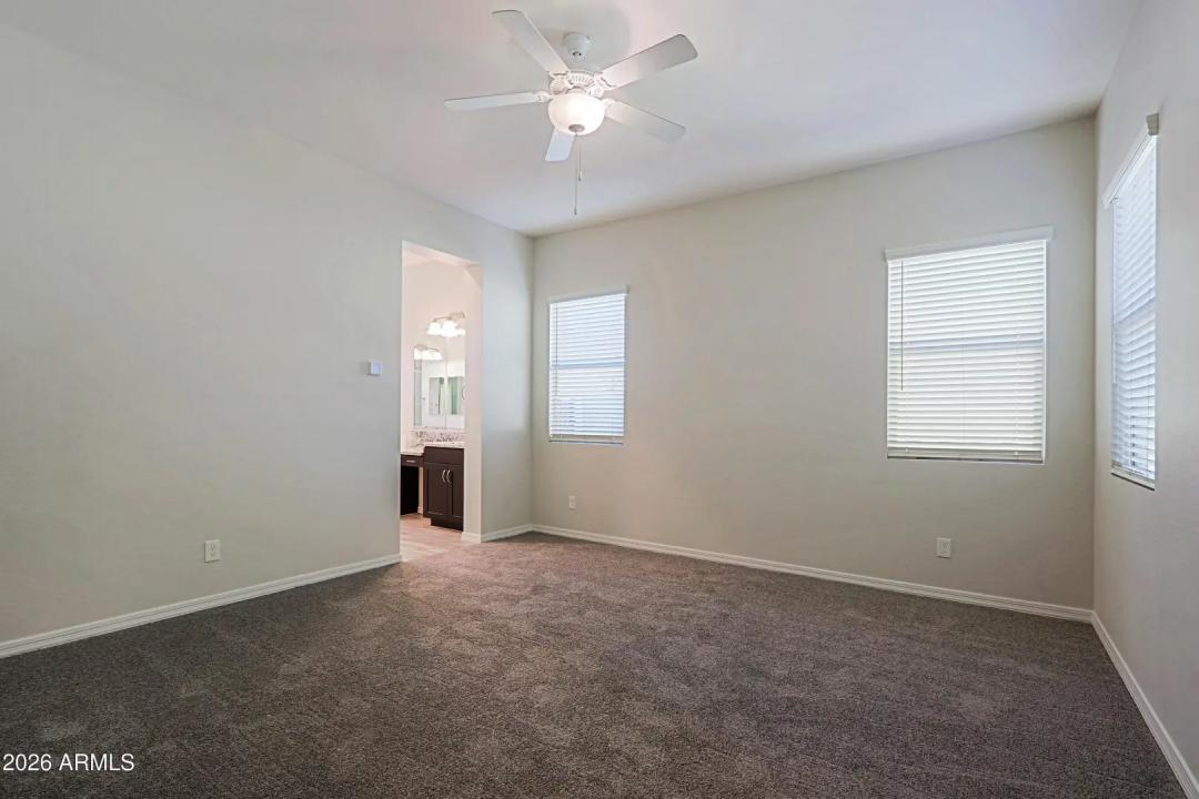 Real Estate Picture 29