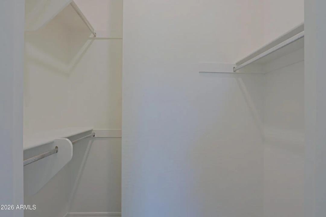 Real Estate Picture 37