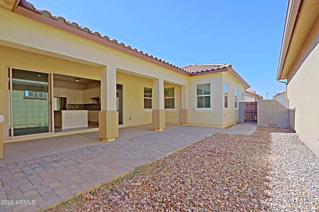 Real Estate Picture 42