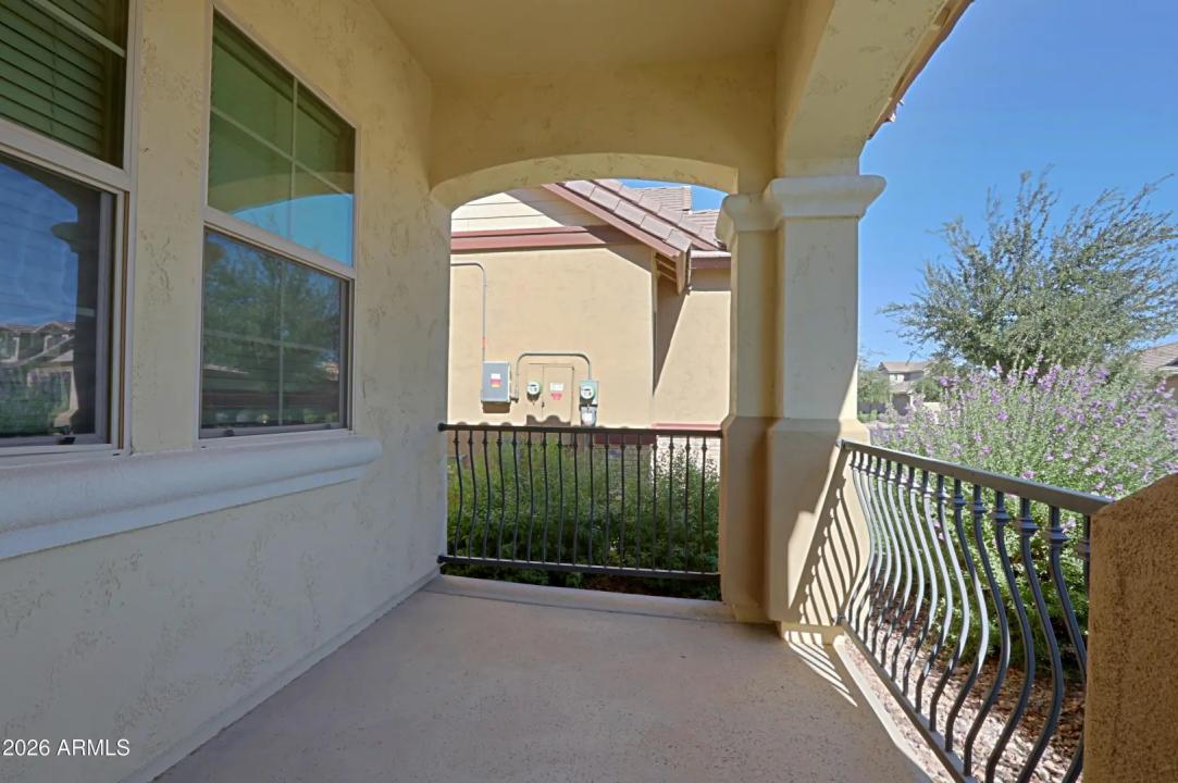 Real Estate Picture 6