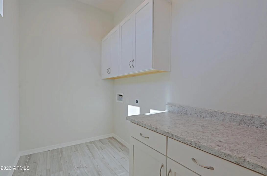 Real Estate Picture 68