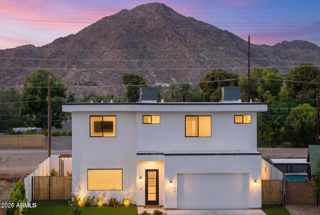 4546 E CAMPBELL Avenue Phoenix AZ 85018