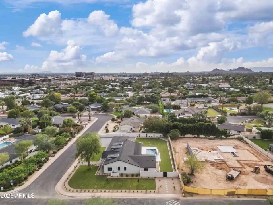 Real Estate Picture 57