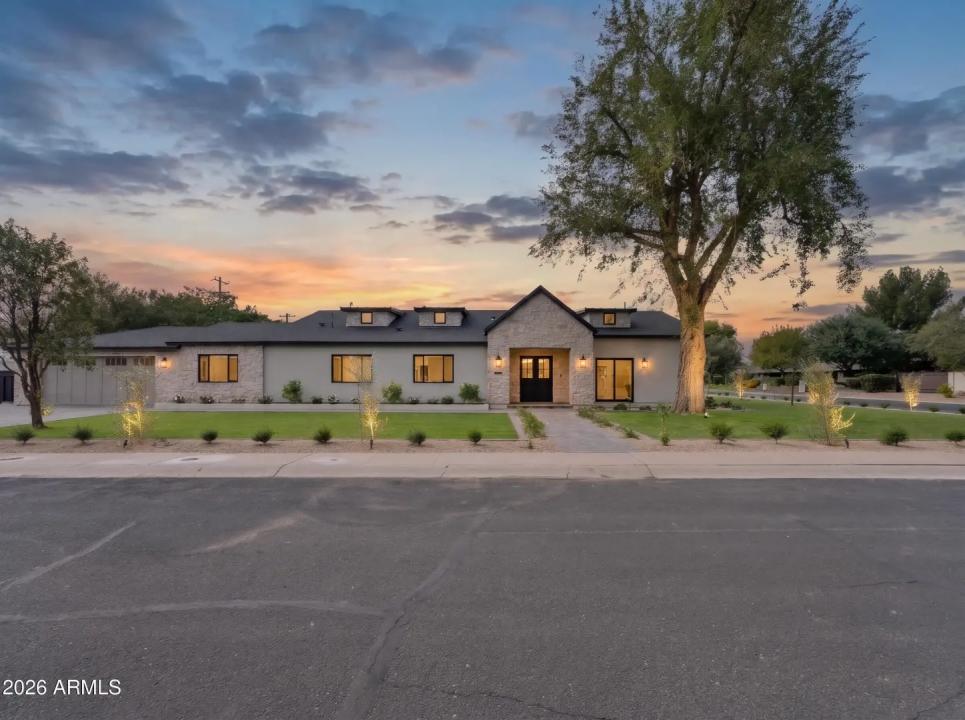 Real Estate Picture 2