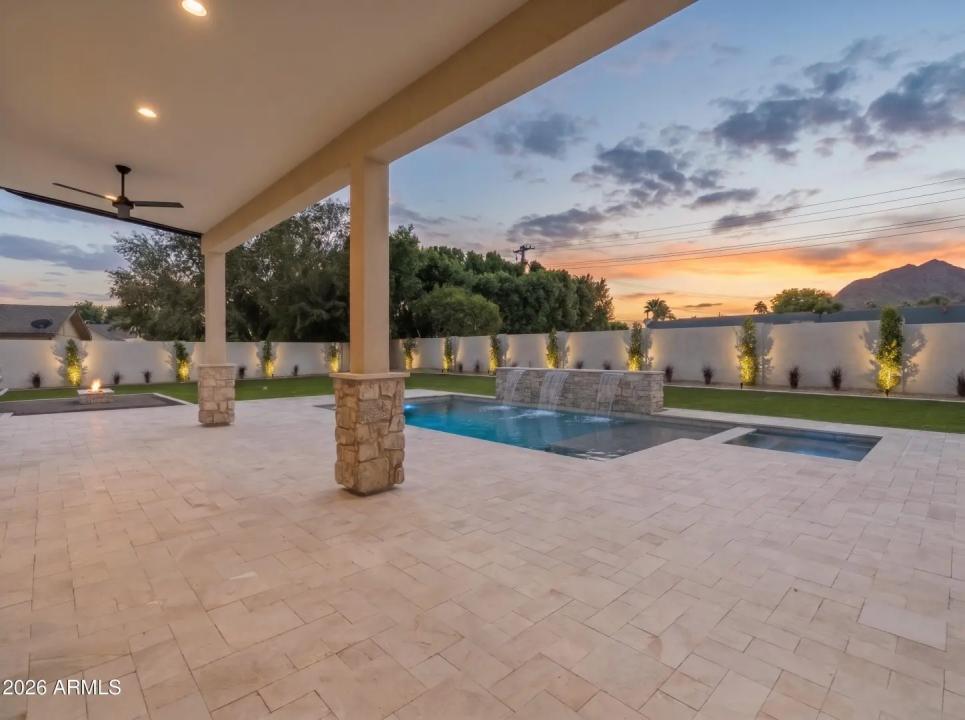 Real Estate Picture 49