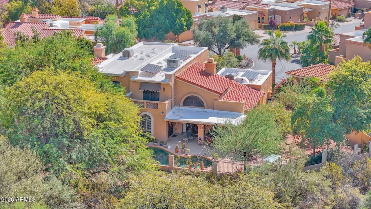 Real Estate Picture 13