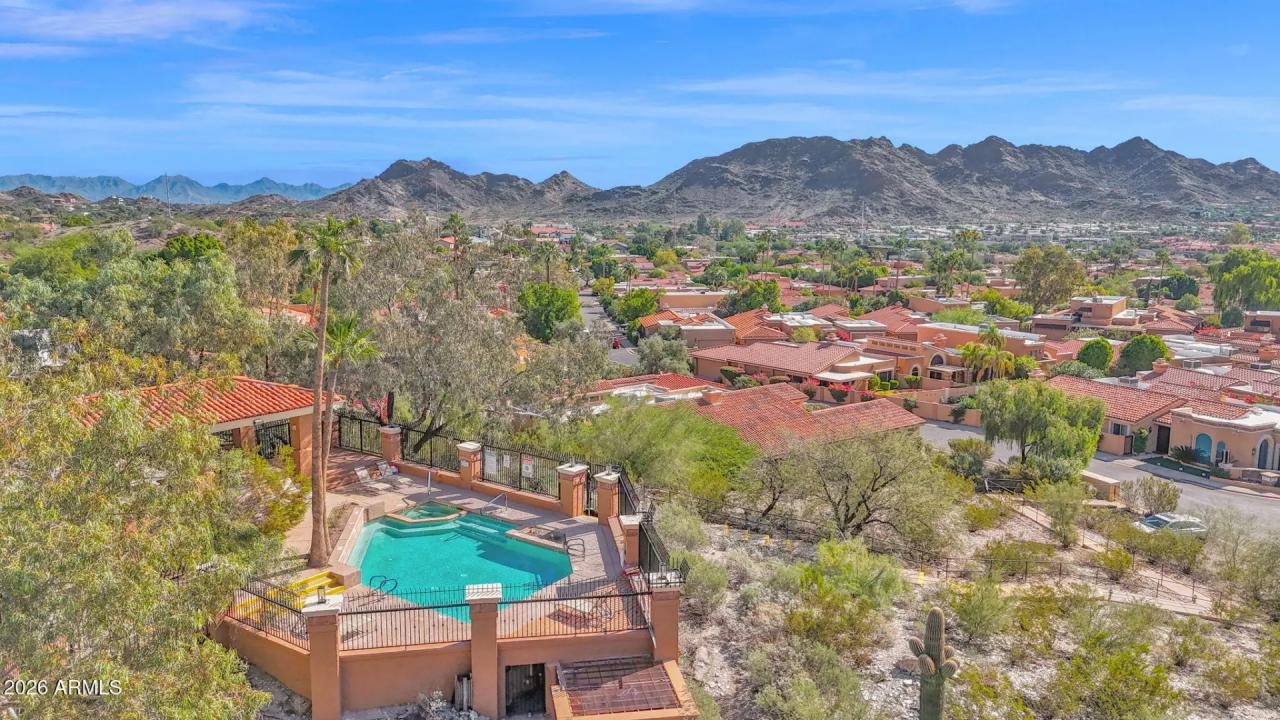 Real Estate Picture 28