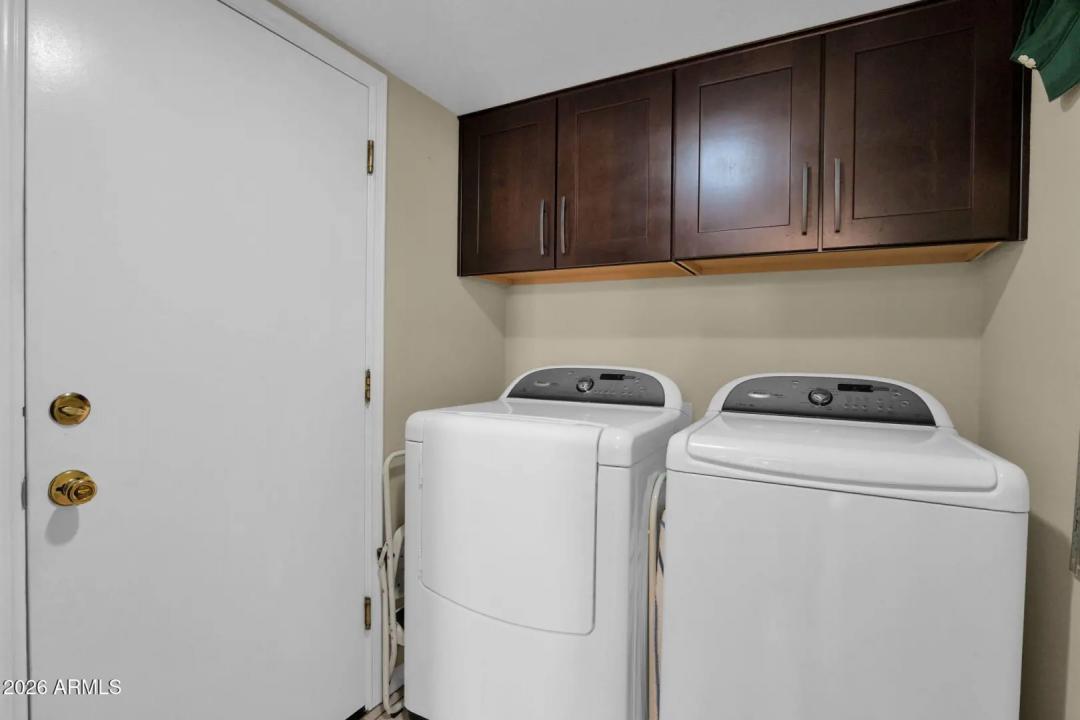 Real Estate Picture 27