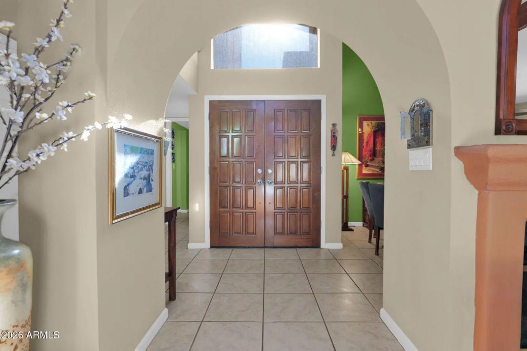 Real Estate Picture 15