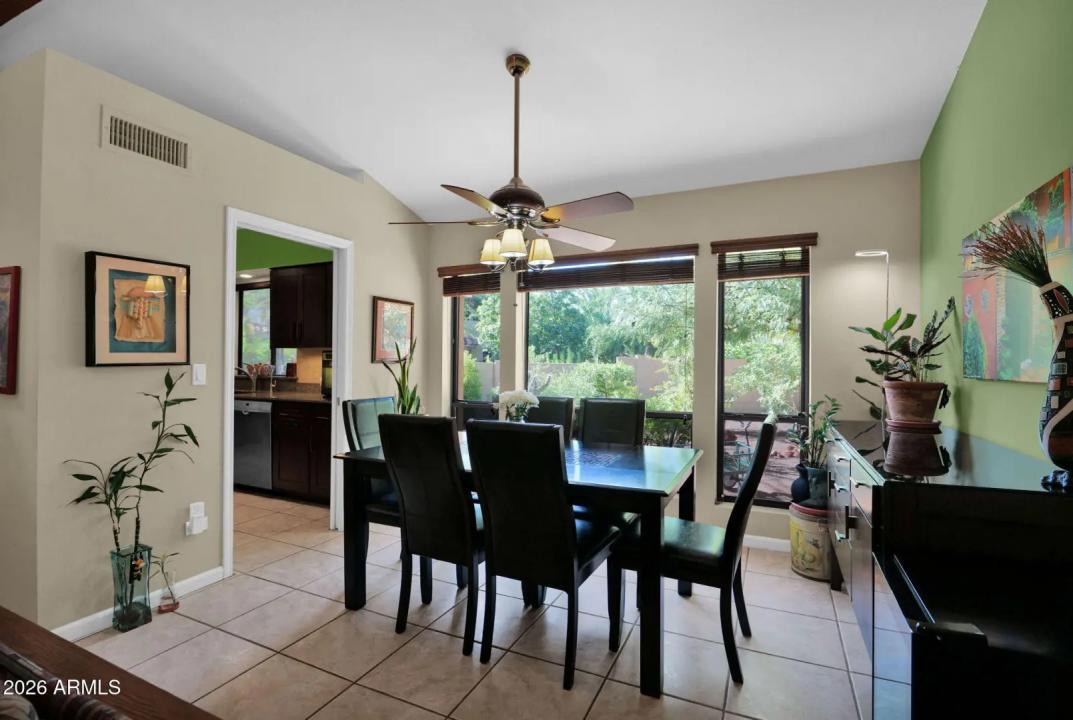 Real Estate Picture 20