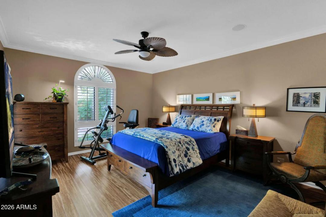 Real Estate Picture 30