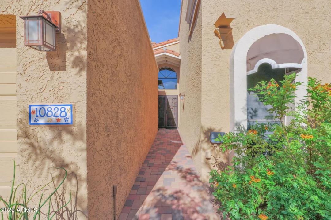 Real Estate Picture 5