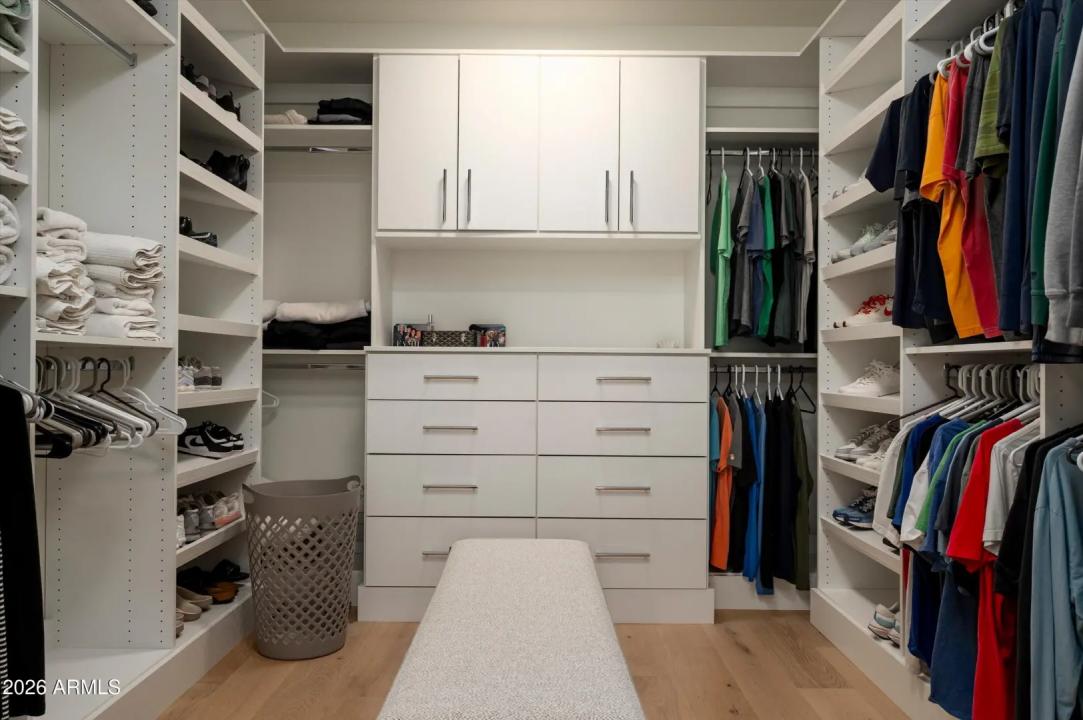 Real Estate Picture 22